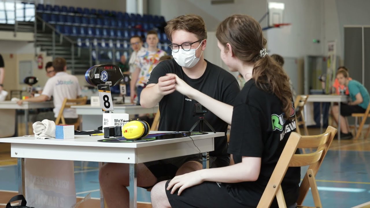 7x7 European Record: 1:56.31