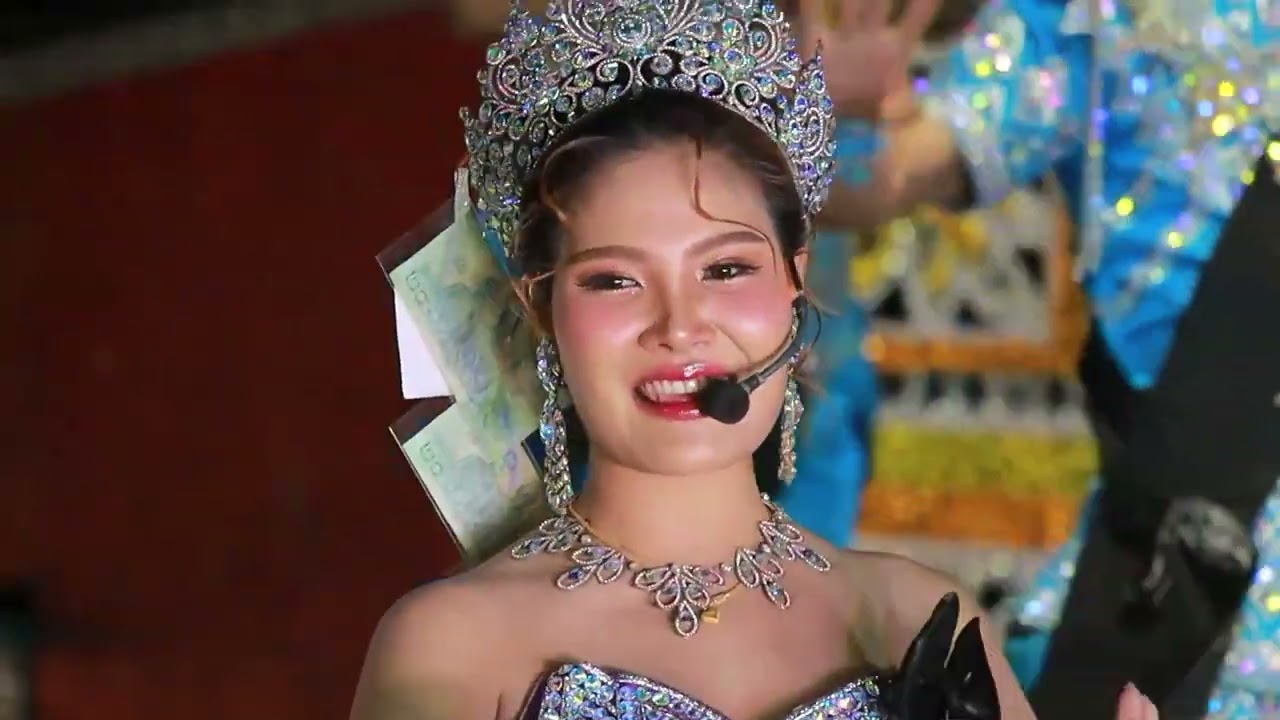 มาแรง💥เทิงลำ เทิงร้อง นางเอกบาส ปัทมนันท์ และะทีมนางเอก  |  คอนเสิร์ตเปิดฤดูกาลหมอลำคำผุนร่วมมิตร