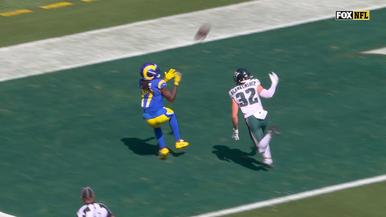 Matthew Stafford goes DEEP to Davante Adams