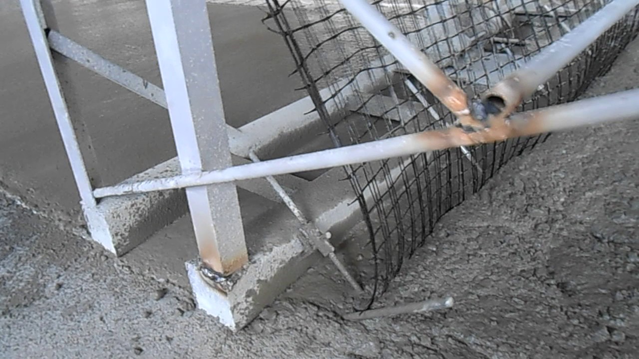 Basalt Geogrid (net-fabric) in concrete