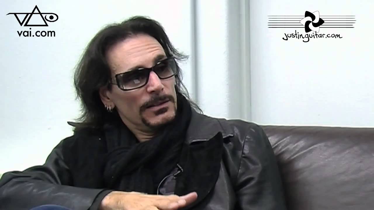 Steve Vai Interviewed by Justin Sandercoe