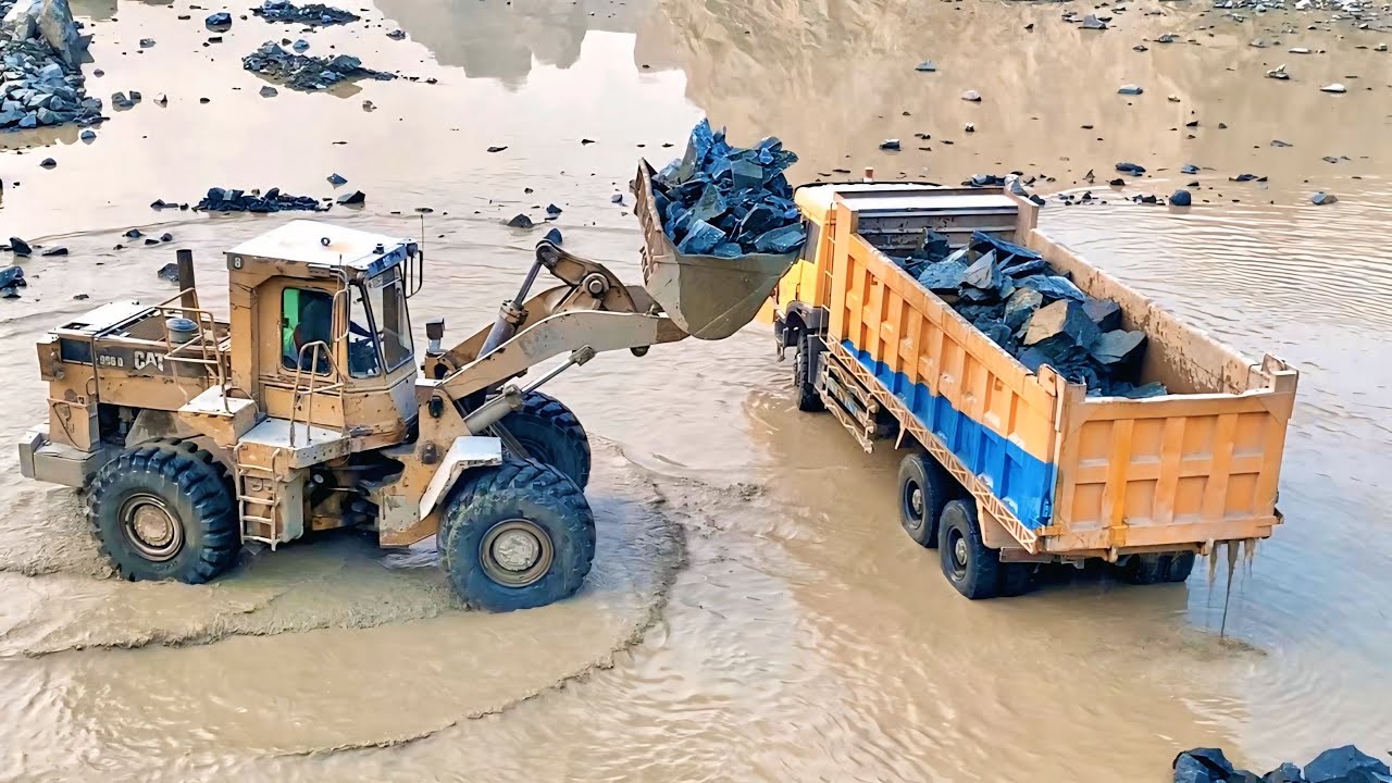 Massive Rock Loading Show By Powerful 966 Wheel Loader 