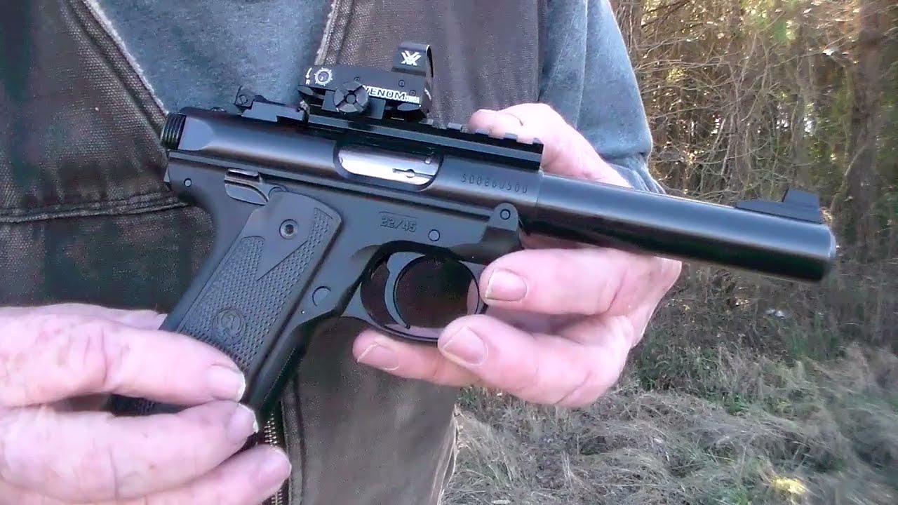 Обзор стрельбы из Ruger MK IV 22/45, коллиматорного прицела Vortex Venom 3 MOA, планки Пикатинни ...