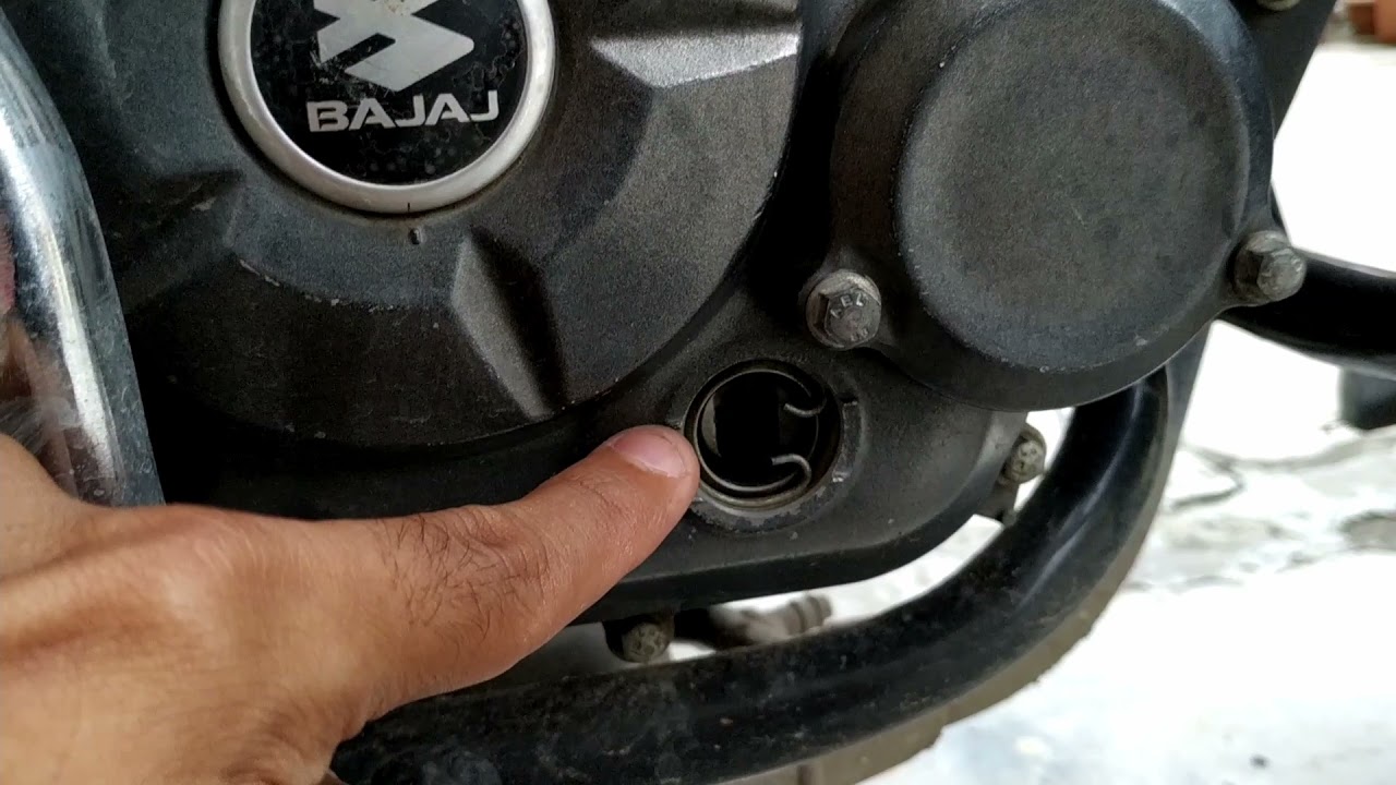 Oil Change : Bajaj Discover 125ST #Bajaj #Discover #Discover125ST
