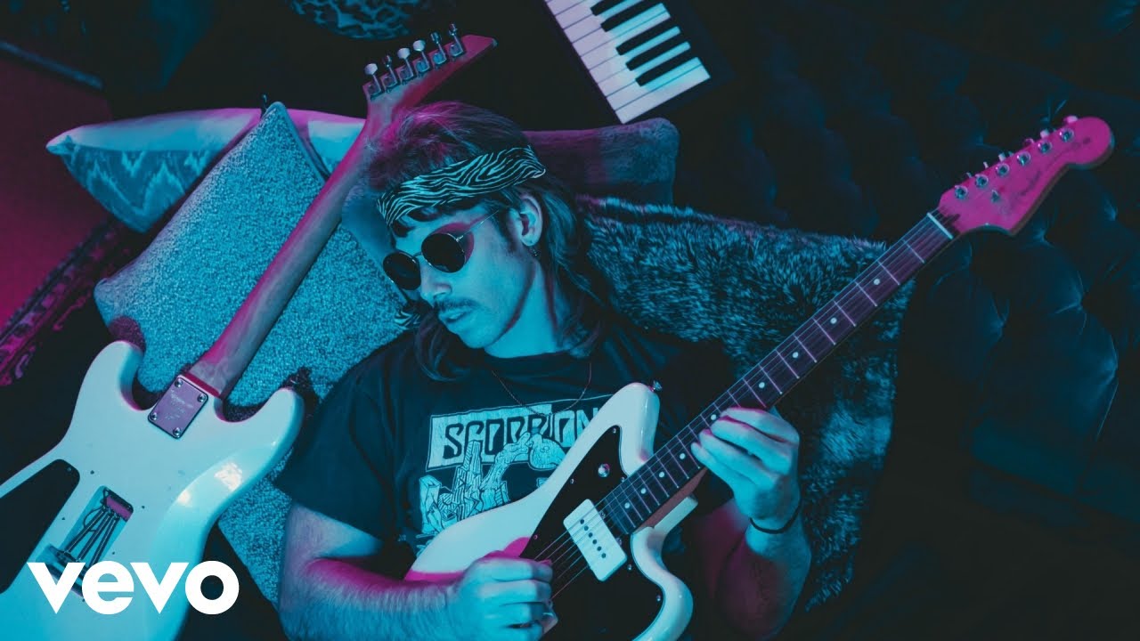 Ace Marino - Nostalgia (feat. Jinxx) [Official Music Video] ft. Jinxx