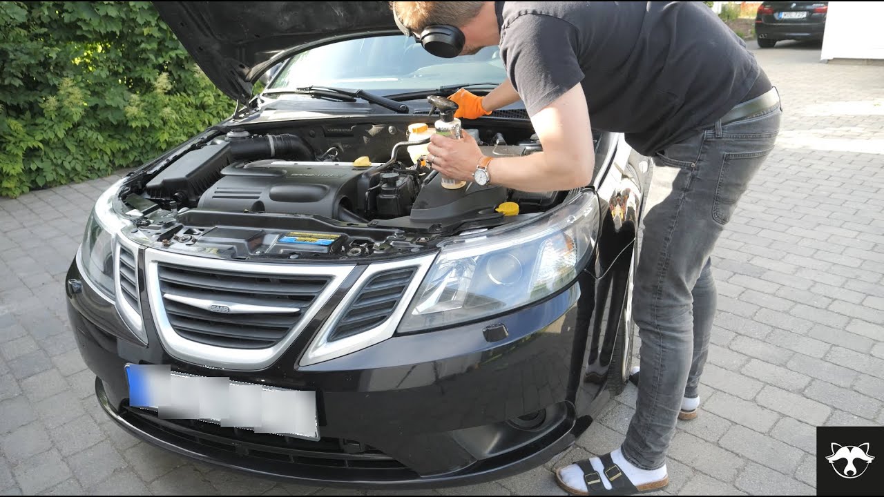 Återupplivar lacken på en SAAB 93 Rekond & kommande E-handels information