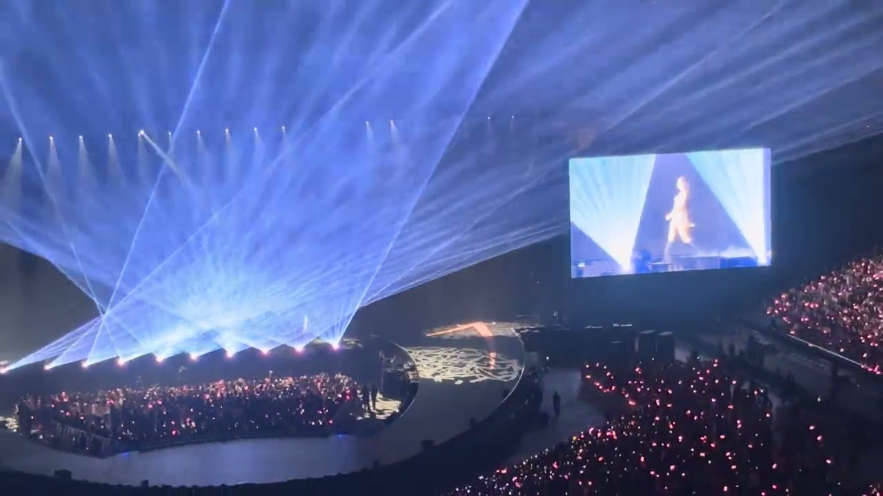 Jennie solo