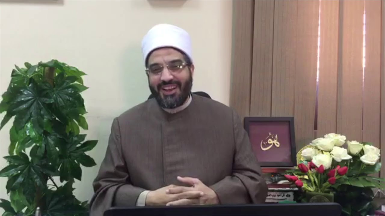 هل يجب المضمضة من الطعام حال تناوله بعد الوضوء؟