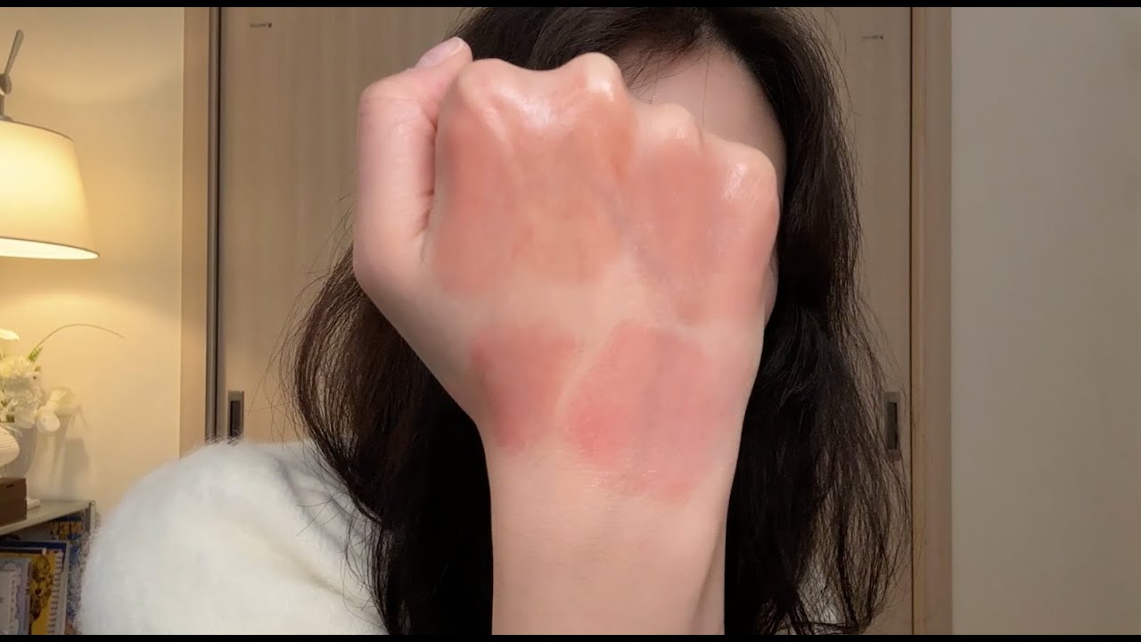 대뜸 요즘 바르는 촉촉립 asmr