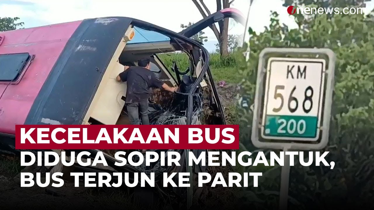 Bus Terjun ke Parit di Tol Ngawi, Belasan Orang Terluka | OneNews Update