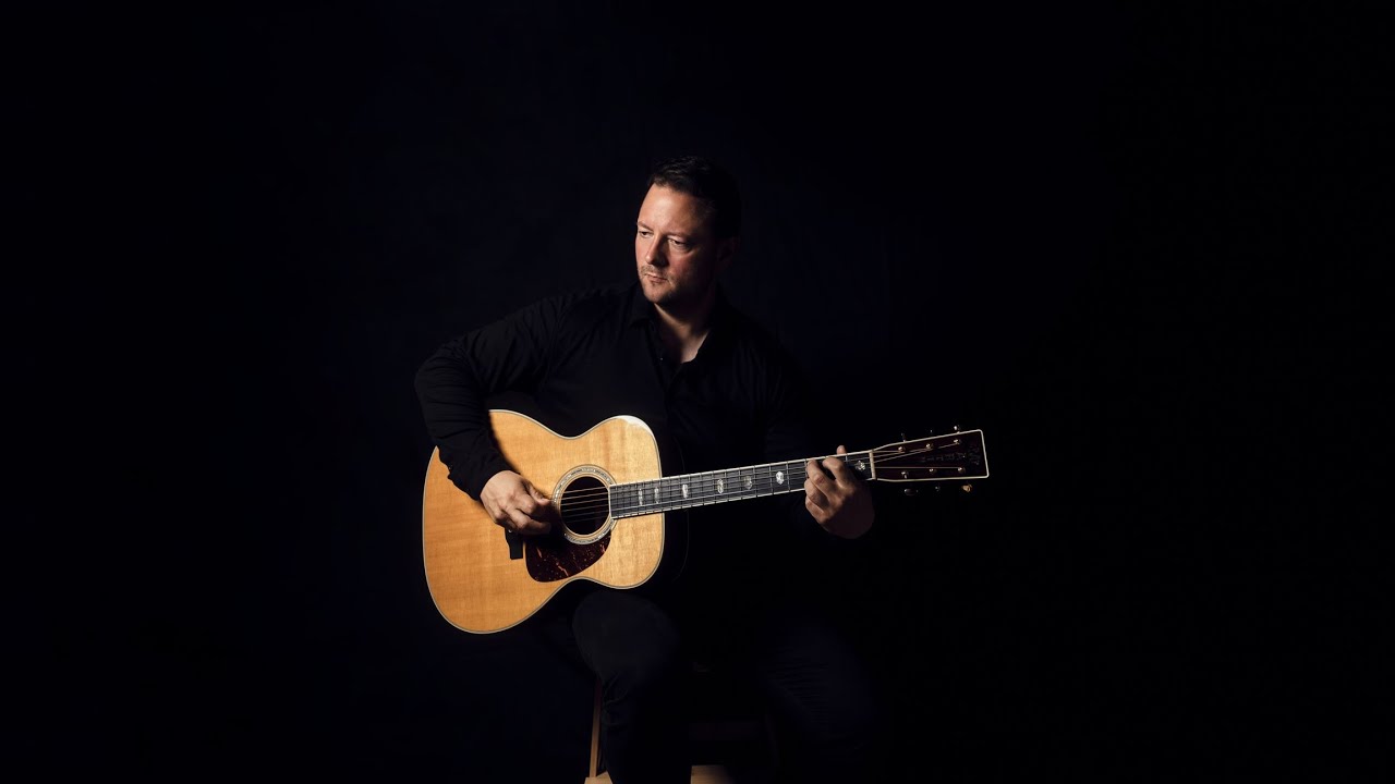 Martin J-40 - LR Baggs HiFi - Grace Design Felix 2 - While My Guitar Gently Weeps -