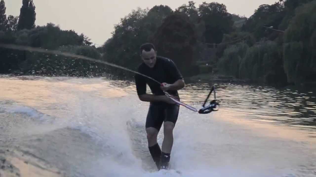 Arnaud DELACOUR - ski figures