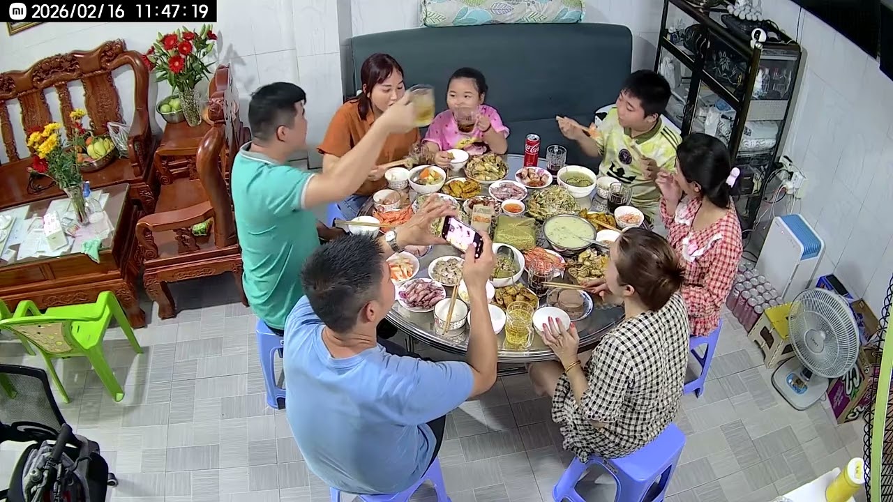 Tất Niên cuối năm 2025