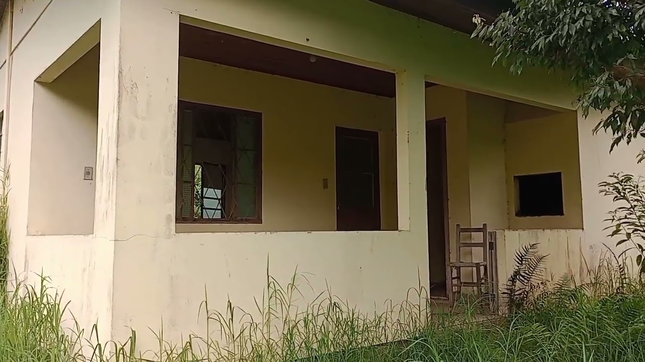 FAMILHA ABANDONA A CASA E DESAPARECE DO MAPA ! 