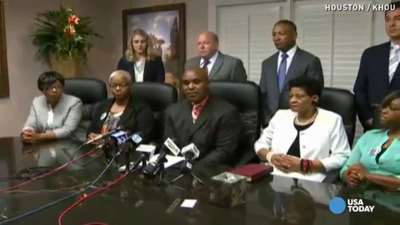 Sandra Bland's family files federal lawsuit