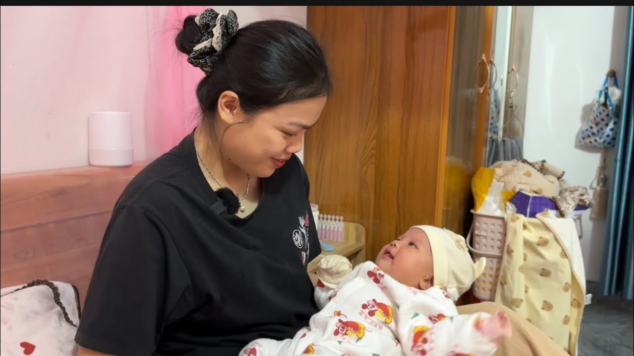Một Ngày Ở Nhà Làm Mẹ Bỉm ??