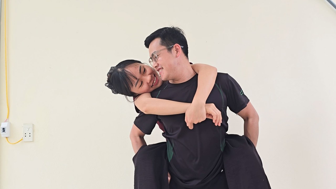 CEO Huyen unexpectedly revealed the truth: Thu is the happiness of his life.
