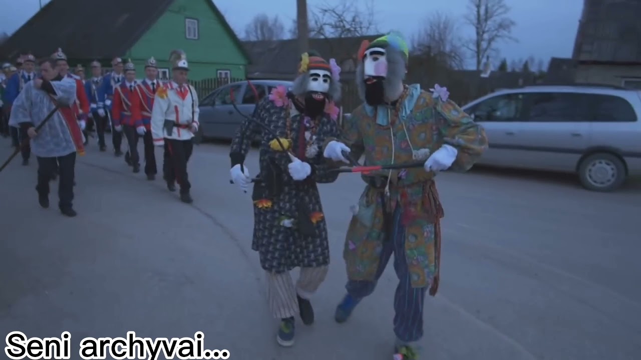 Pievėnai su šv. Velykomis!