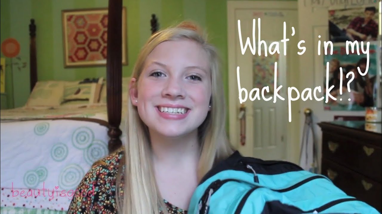 What's in my Backpack?!