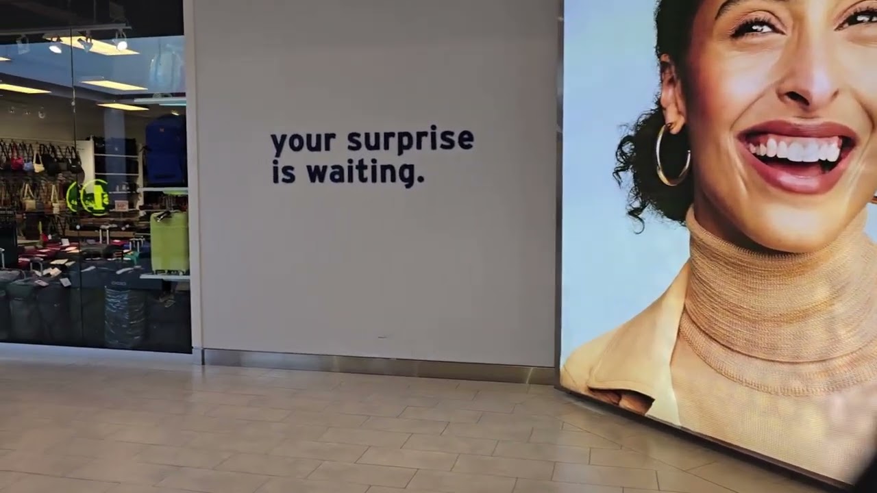 KINGSWAY Mall , CANADA - EDMONTON AB