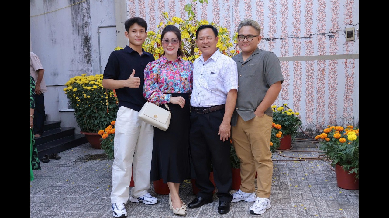 GIA ĐÌNH QUANG PHƯƠNG  & LIÊU PHƯỢNG  TẾT 2026