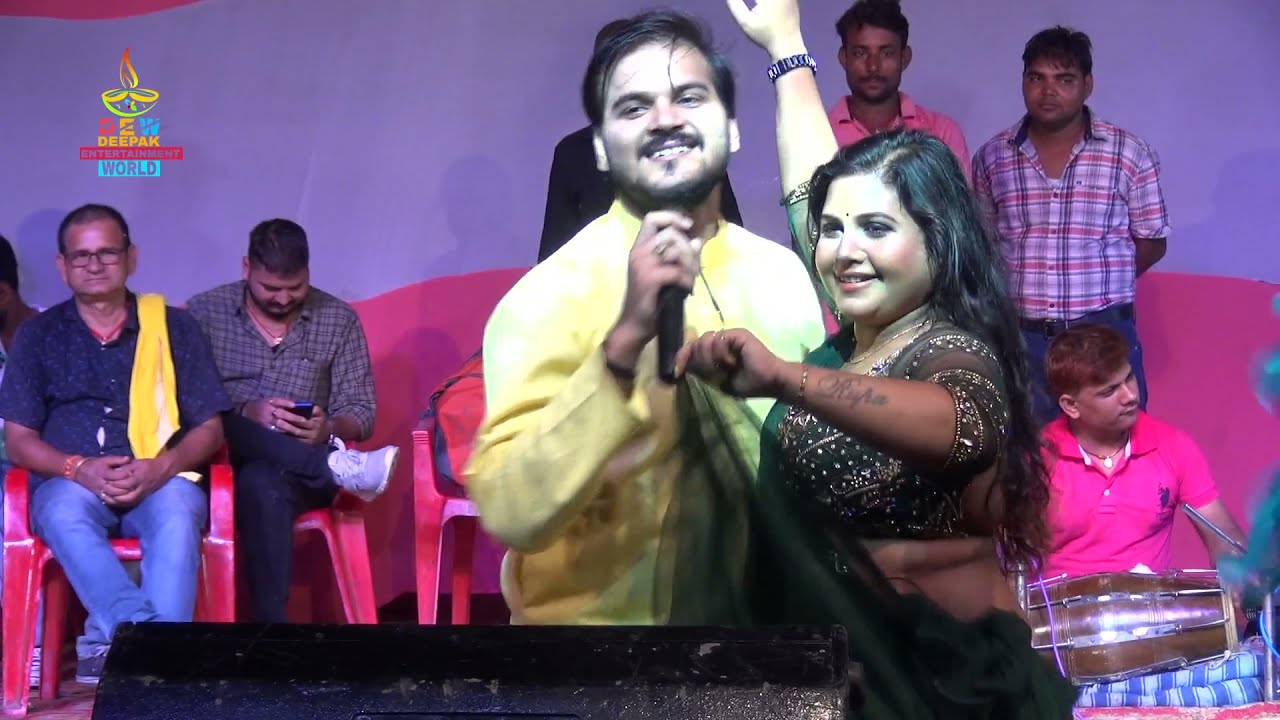 #Kallu_-_साड़ी में लपेट के_#Arvind Akela Kallu,New Bhojpuri stage show program 2021