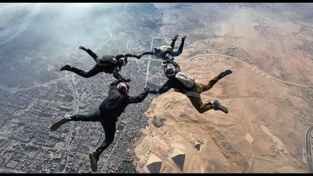 Skydive the Great Pyramid of Giza