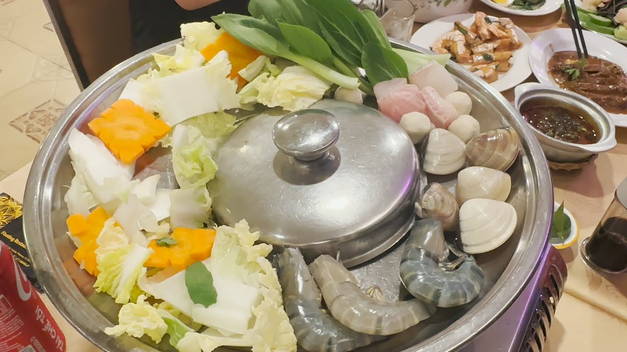 18$/Person, Saigon River Dinner Cruise | Ho Chi Minh, Vietnam