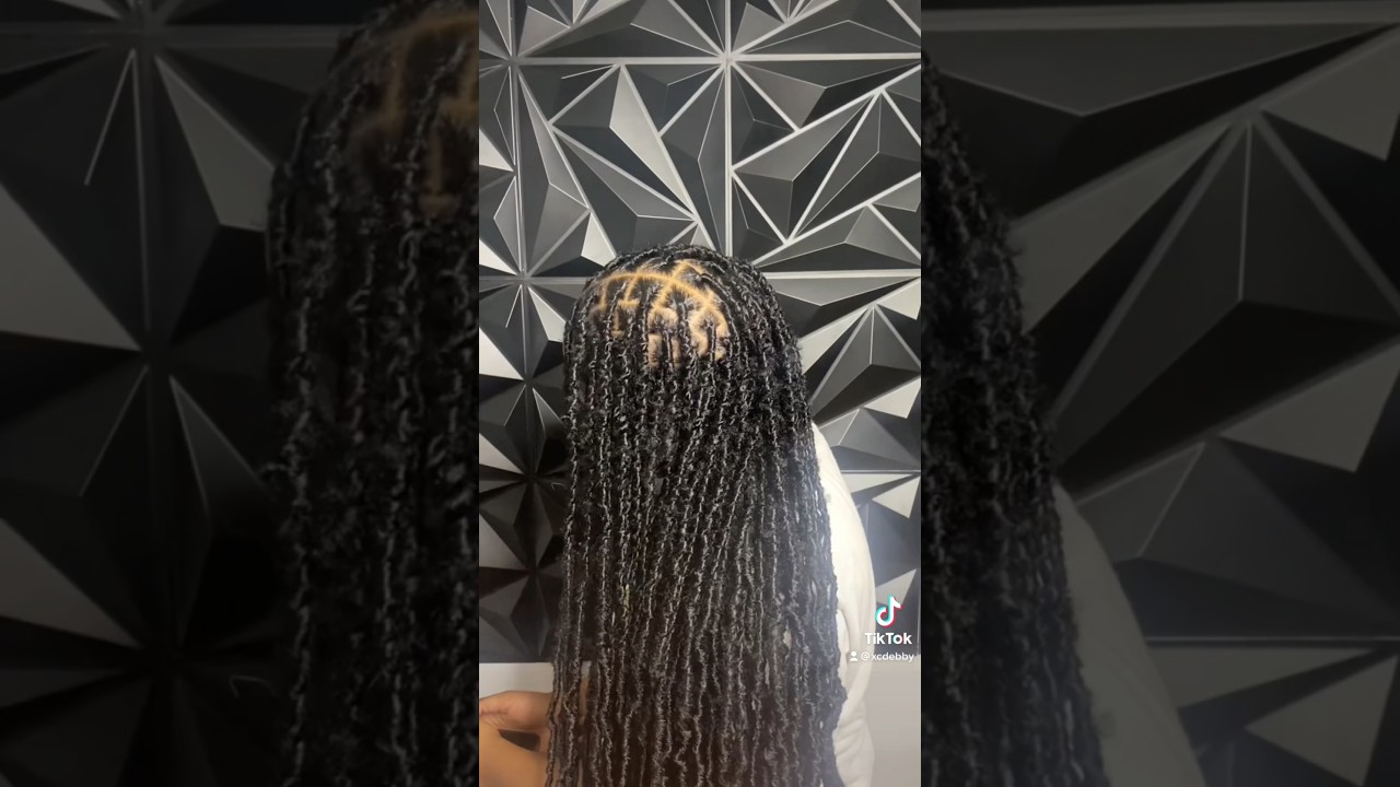 Distress Knotless 36 Inch Soft Locs😍 #softlocs #knotlessbraids #hairstylist #fulanibraids #shorts