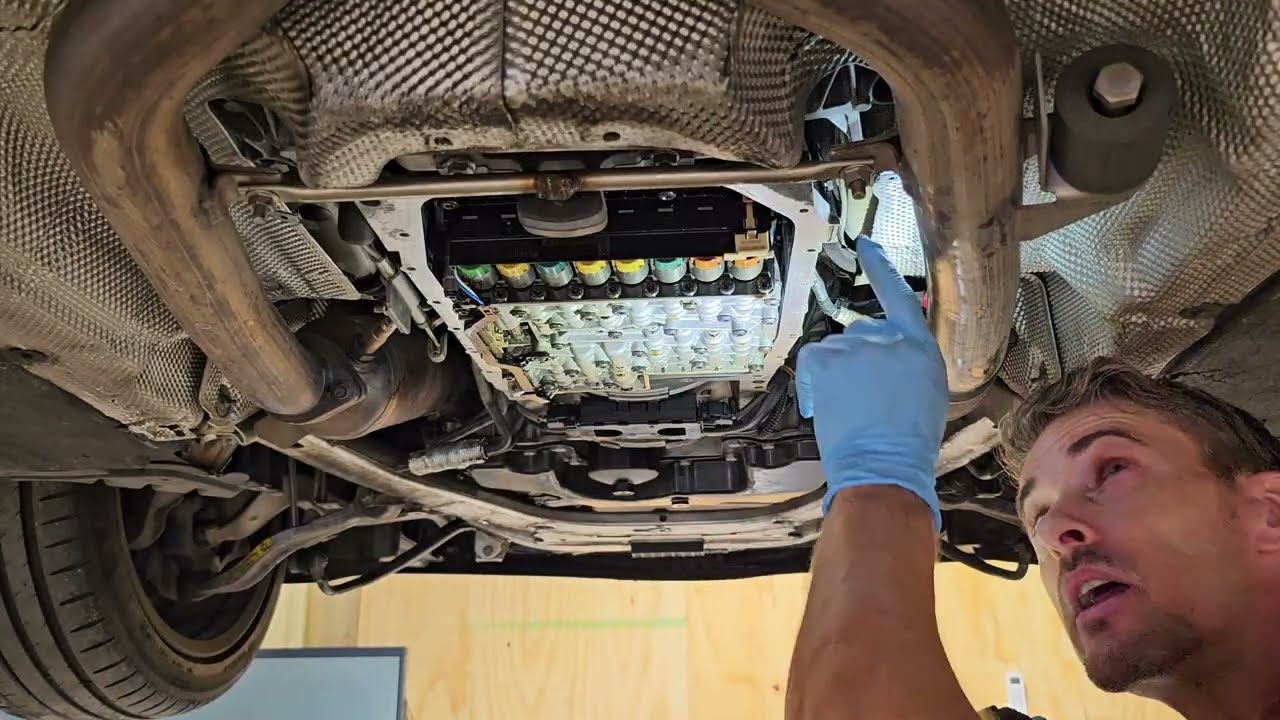 Замена масла в коробке передач BMW!