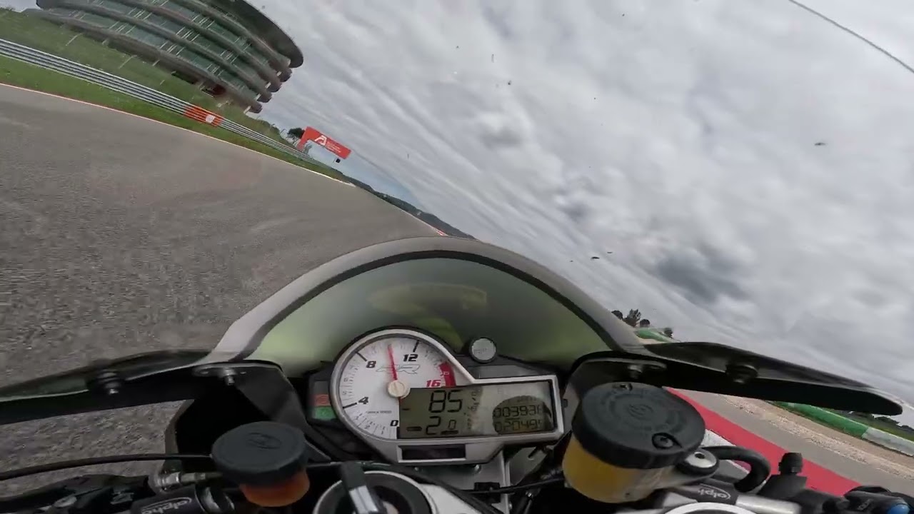 Bmw s1000rr - March 2026 - lap of Portimao 