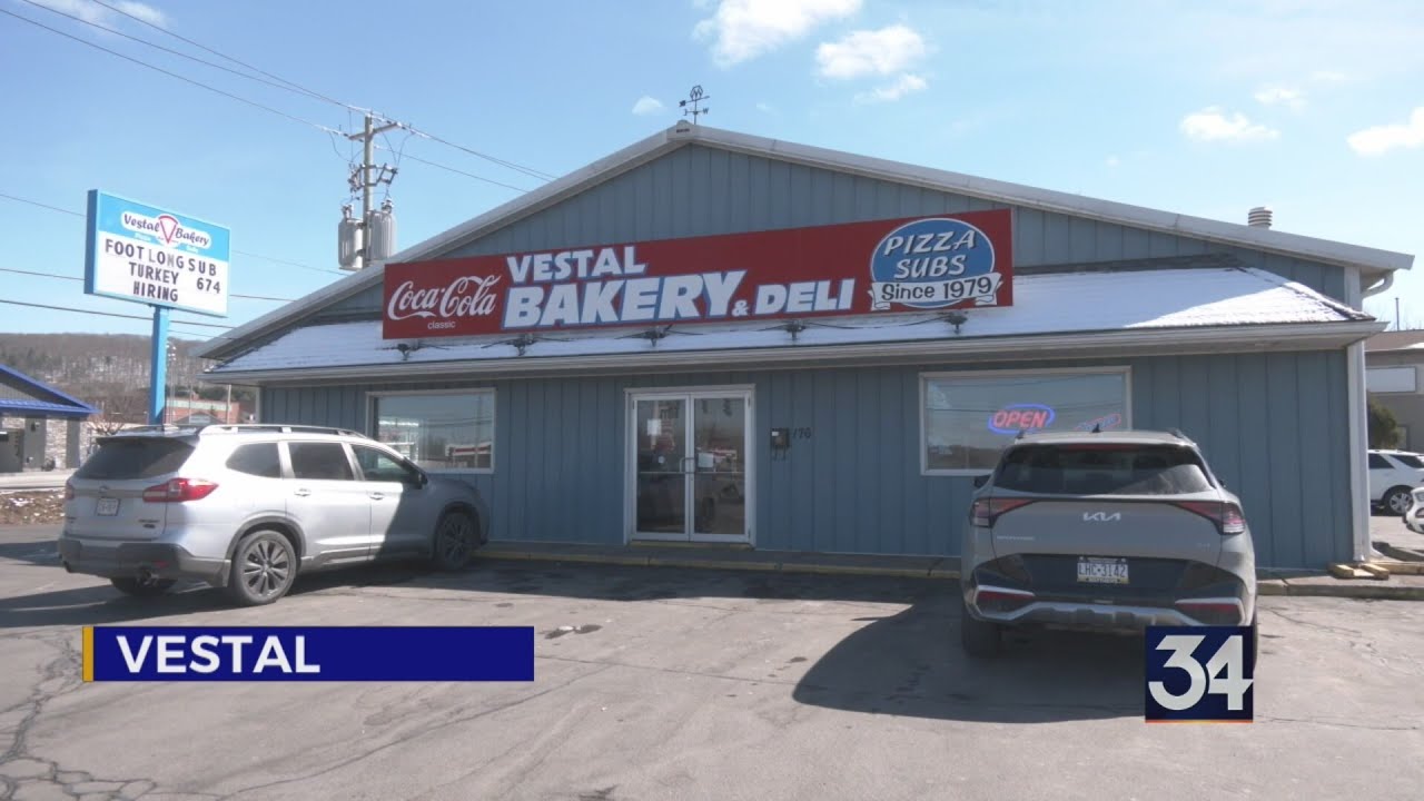 Пекарня и деликатесный магазин Vestal Bakery & Deli перешли под новое руководство.