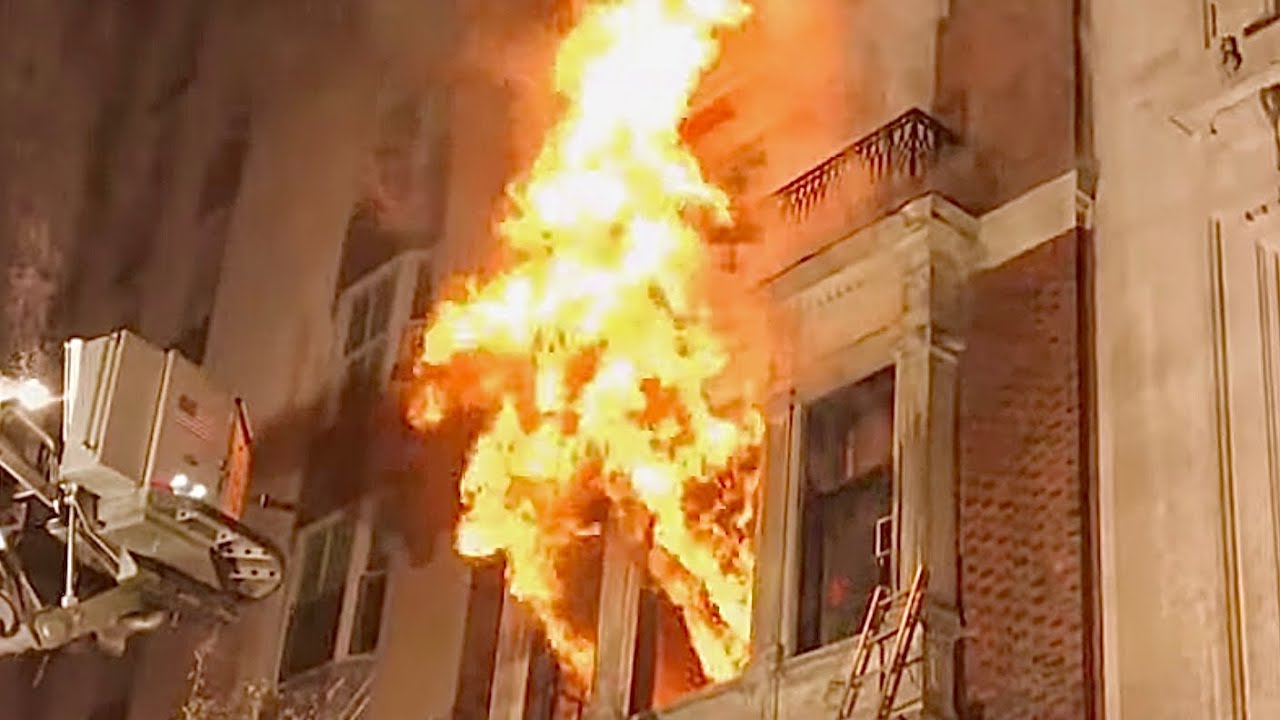 *{NEW THROWBACK SERIES}*~*{FDNY BOX 1149}~{FDNY BATTLING MAJOR 3RD ALARM FIRE ON EAST 84TH STREET}*.