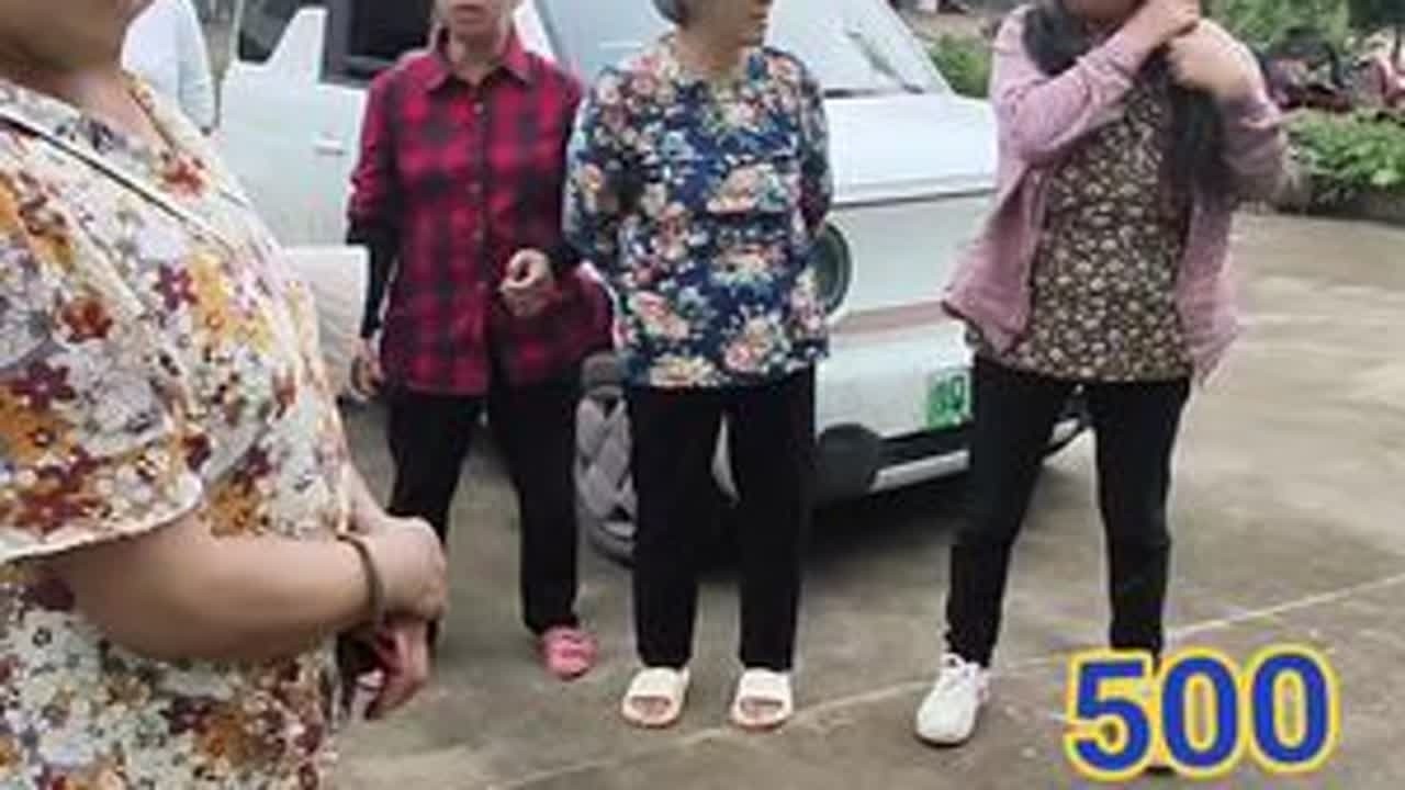 #收头发 #收长头发辫子 #快来围观 #农村 @DOU+小助手 @DOU+上热门