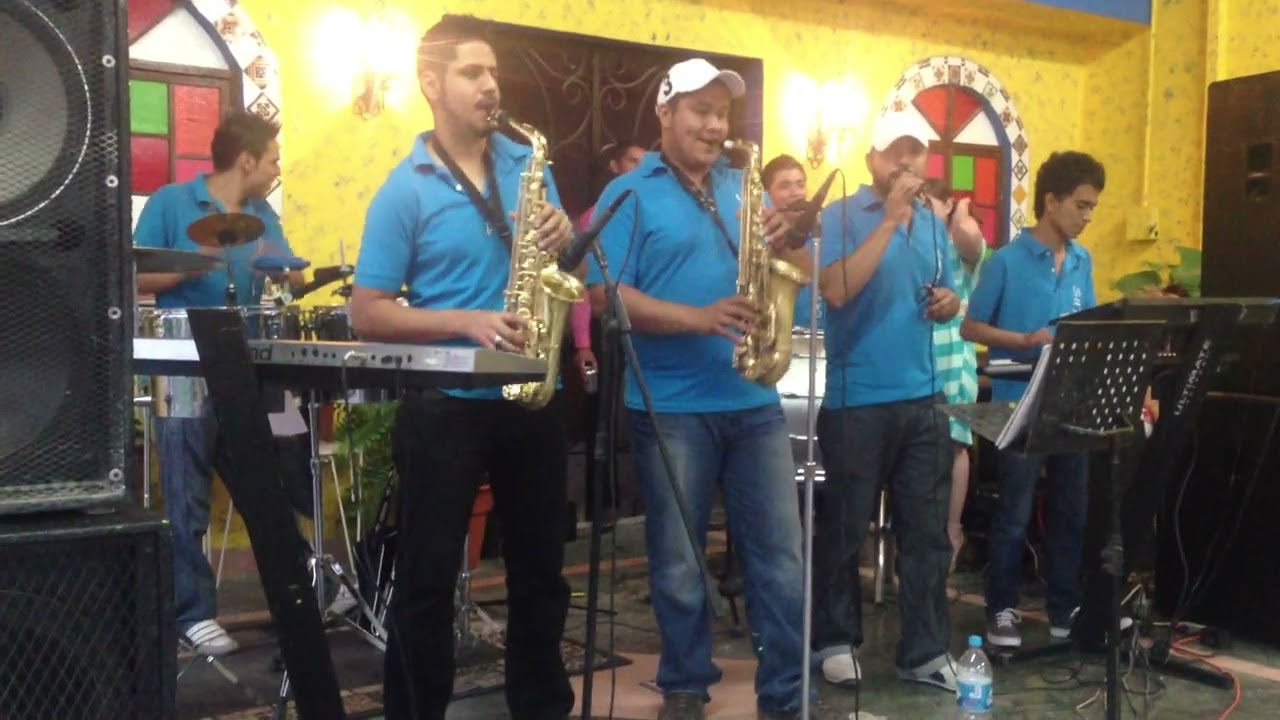 el muchachoooo alegreeee