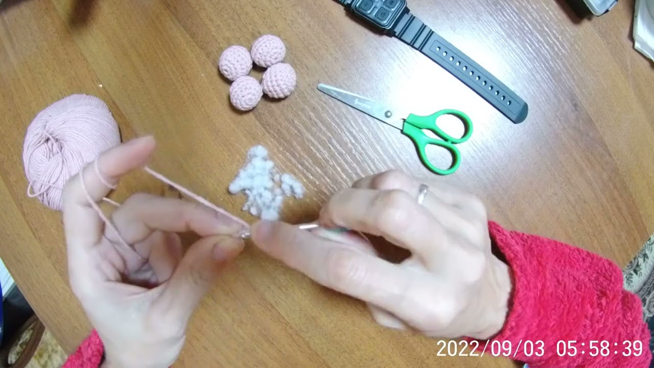 Мастер-класс по вязанию крючком собачки