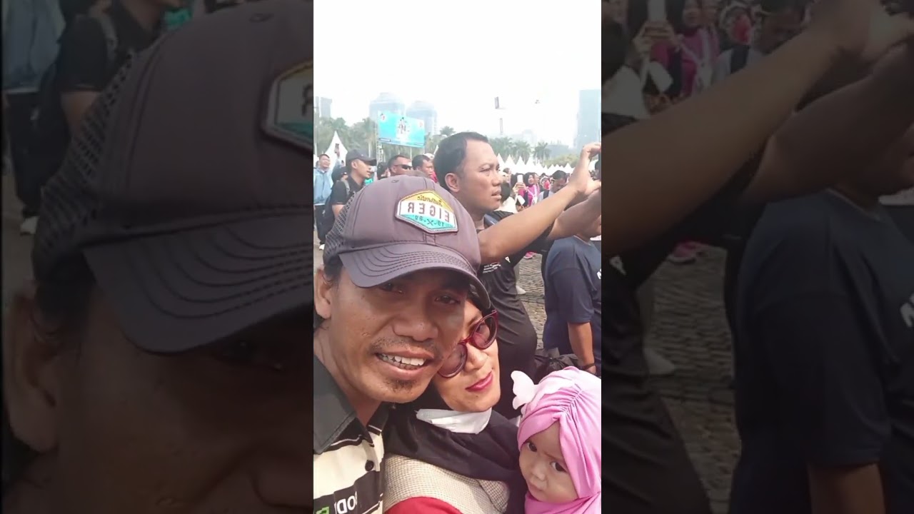 Waktu itu di monas   Hut TNI indonesia 