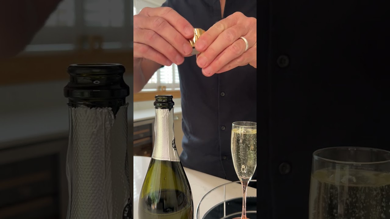 UBERSTAR Gold Champagne Stopper