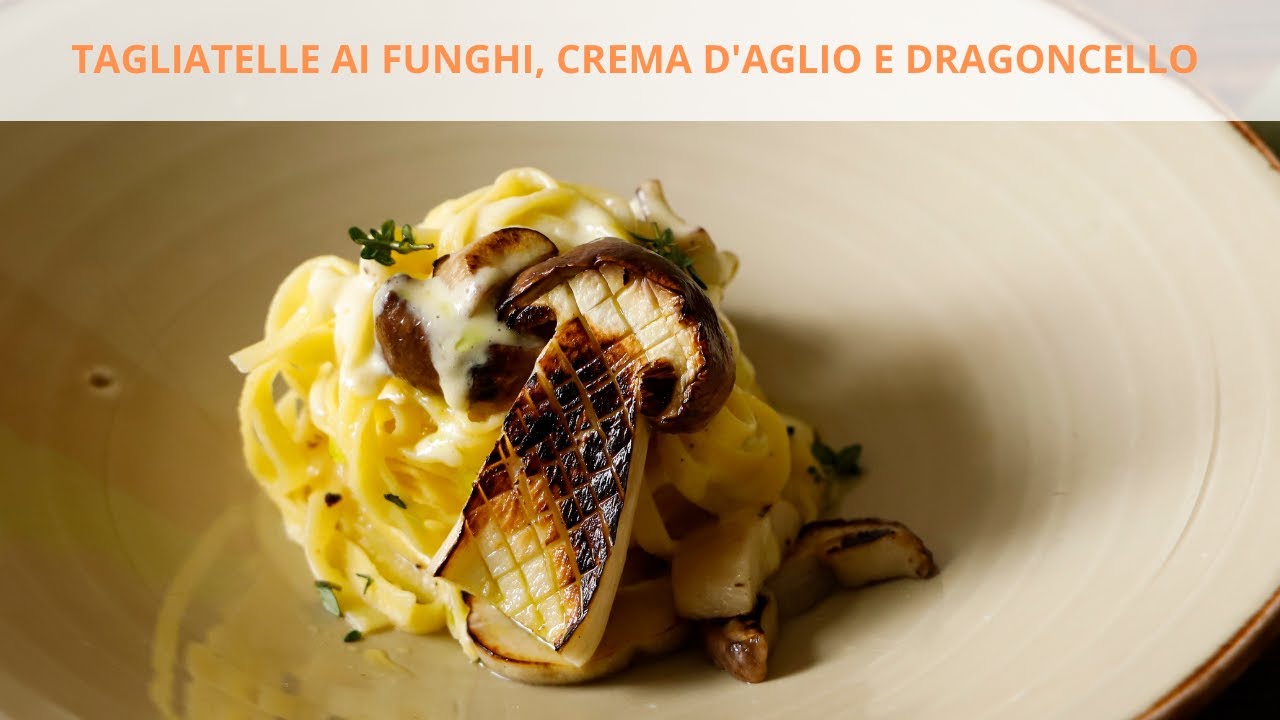 Tagliatelle ai funghi porcini, crema di aglio e olio al dragoncello I ChefDeg I Saporie