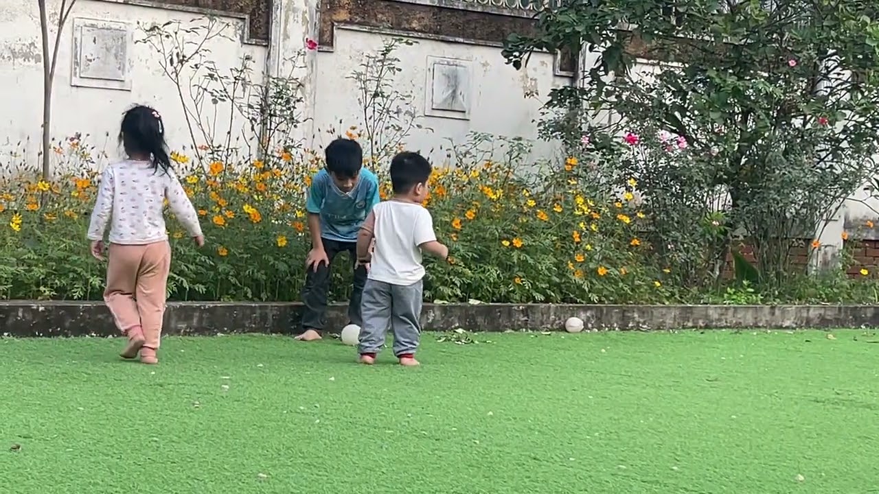 Một Ngày Cuối Tuần 3 Anh Em Chơi Với Nhau