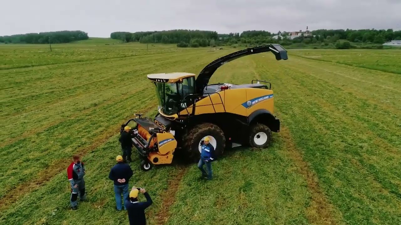 Лаунч-ивент кормоуборочного комбайна New Holland Forage Cruiser