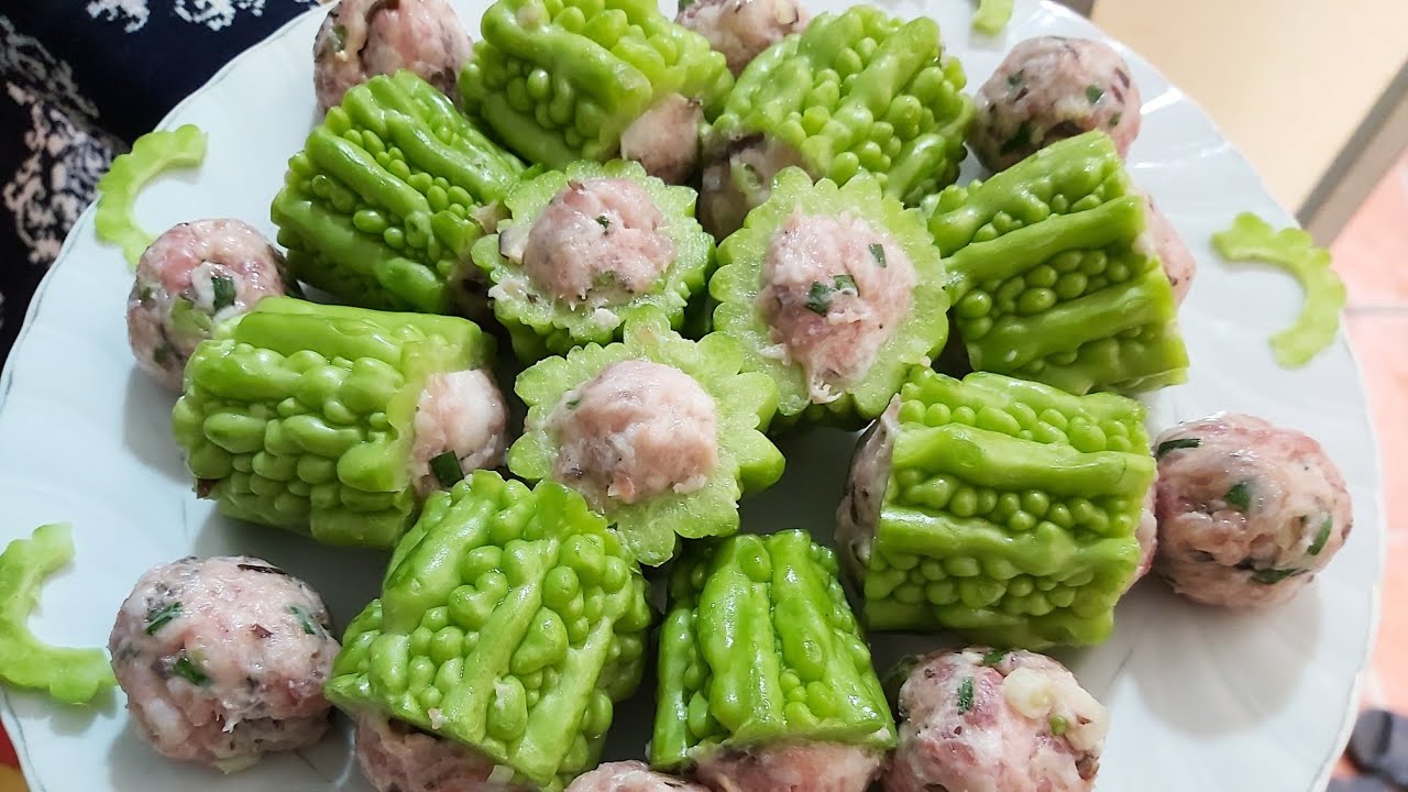 CÁCH LÀM MƯỚP ĐẮNG NHỒI THỊT NẤU CANH: ẨM THỰC PHÙNG TẤN