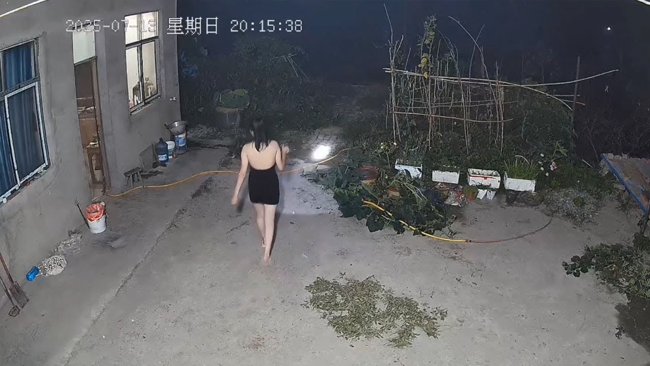 Las cámaras de seguridad captaron esto y nadie lo puede explicar ! 7 Videos de miedo y desconocido