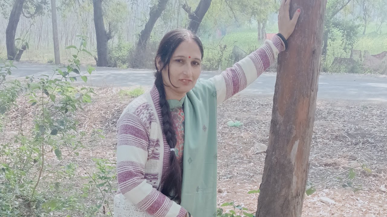 Hindi_Saar is live! welcome to my night live 💗💗 #liveon