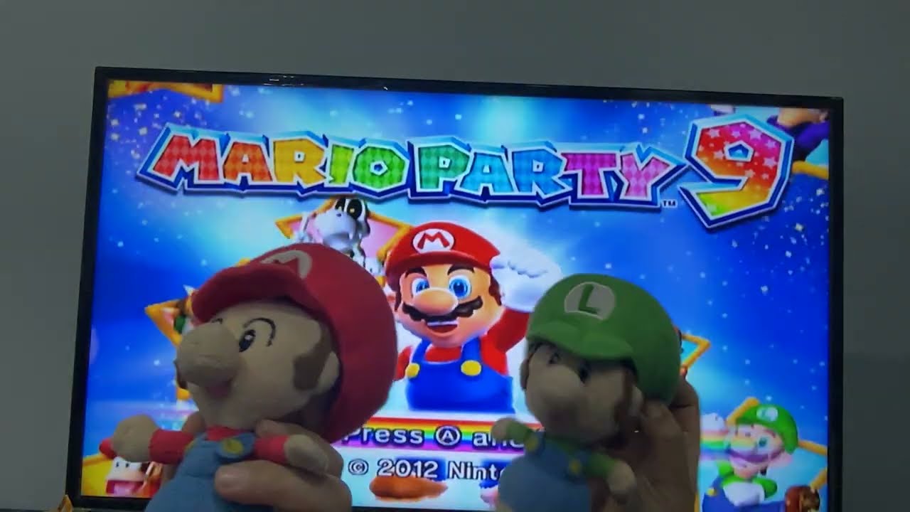 Mario and Luigi playing Mario Party 9 #mario #luigi #wii