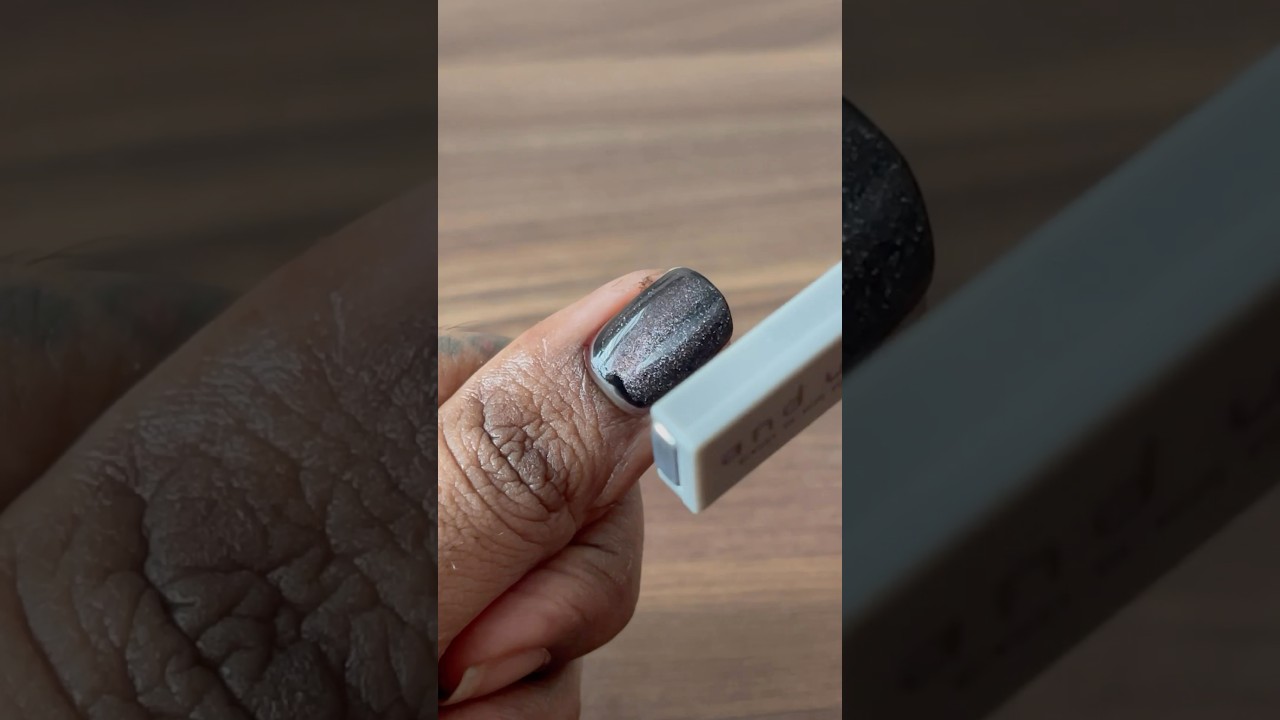 Magnetic Stick Nail Gel🩶 #nails #nailart #art #artist #artwork #cute #trending #shorts #viralvideo