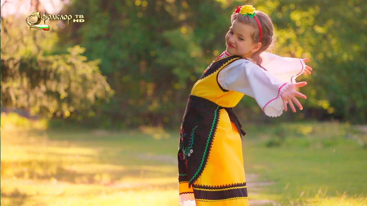 Анита Малинова - Пиленце пее