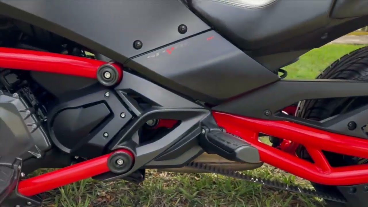 2024 Can-Am Spyder F3-S WALK AROUND VIDEO!