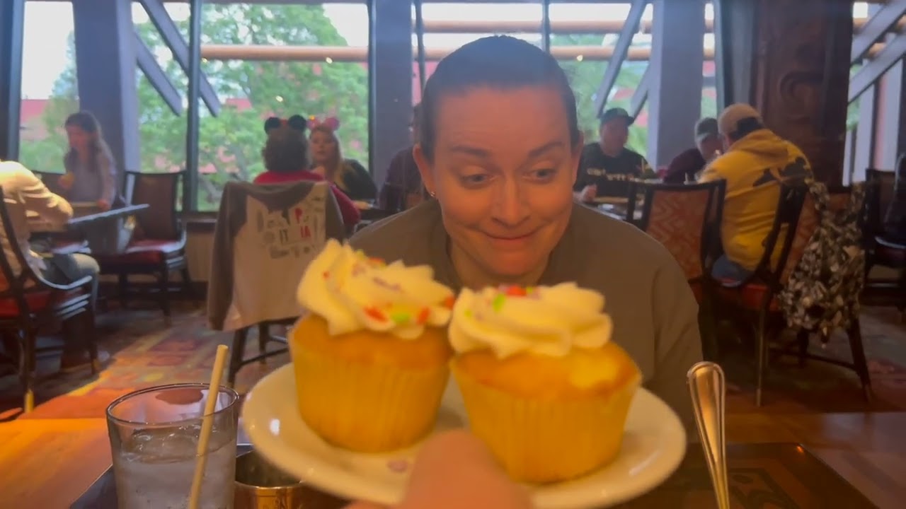 Good Bye, Disney World; See You For Springtime Surprise! (S3E41)