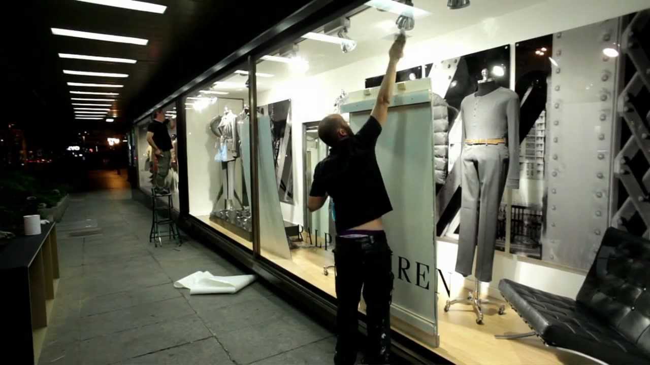 Montaje de escaparate para Ralph Lauren en ECI Serrano